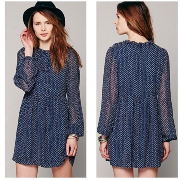 Free People Dresses & Skirts - 🦋 FREE PEOPLE Navy Blue Chiffon Nouveau Butterfly Dress Size 6 Printed